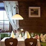 Zum Hirschen Hotel Imst