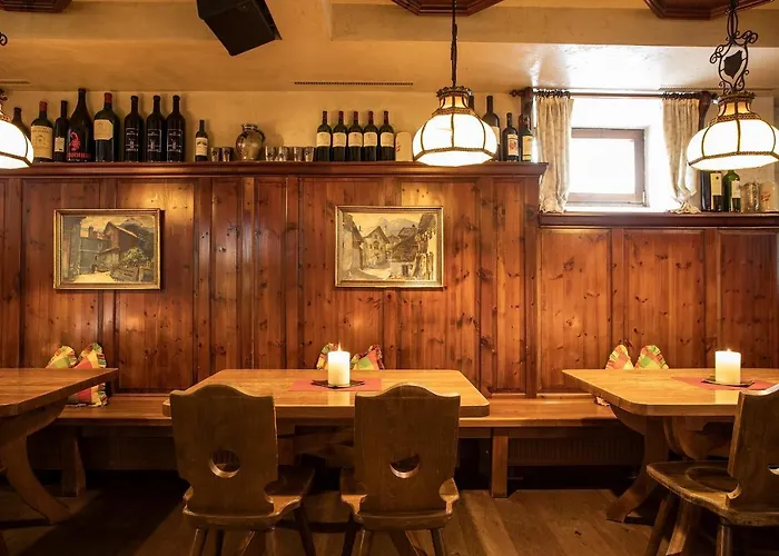 Zum Hirschen ホテル イムスト