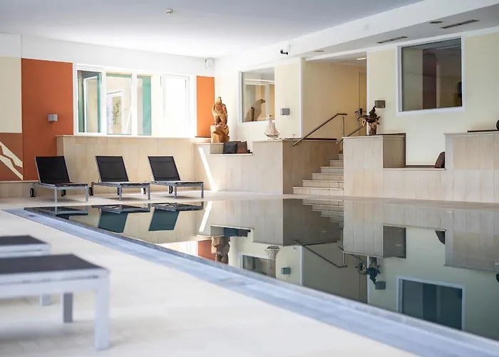 Zum Hirschen Hotel 3*