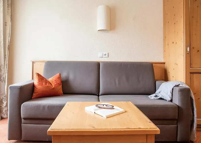 Hotel Zum Hirschen 3*