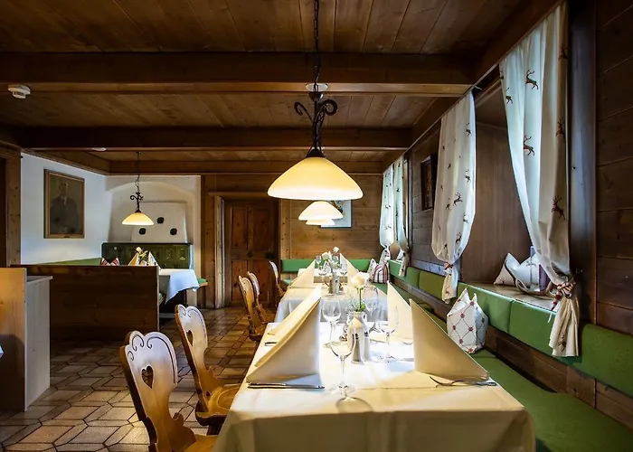 Zum Hirschen Hotel Imst